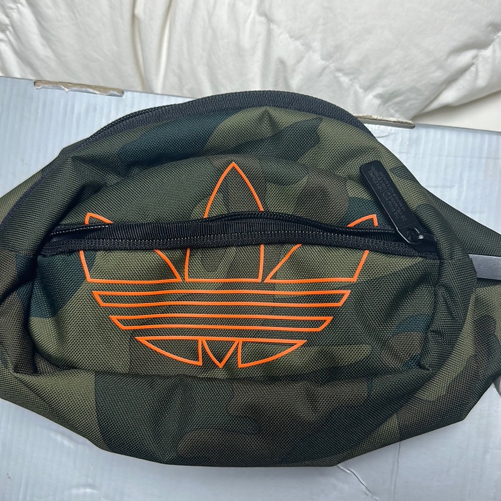 Adidas Waist bag . Used twice no defects